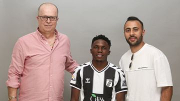 إنتقالات: موهبة المنتخب الأوغندي يعزز صفوف النادي الصفاقسي إنتقالات: موهبة المنتخب الأوغندي يعزز صفوف النادي الصفاقسي