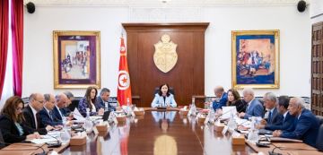 مجلس وزاري مضيق بالقصبة: حول مواصلة تعزيز منظومة النقل العمومي مجلس وزاري مضيق بالقصبة: حول مواصلة تعزيز منظومة النقل العمومي