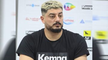 جهاد جاب الله يعلن اعتزاله اللعب جهاد جاب الله يعلن اعتزاله اللعب