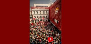 الشاعر لزهر الضاوي يعقب على تجمع و مسيرة الغضب للشغالين: ما تمشيناش على كيفك الشاعر لزهر الضاوي يعقب على تجمع و مسيرة الغضب للشغالين: ما تمشيناش على كيفك