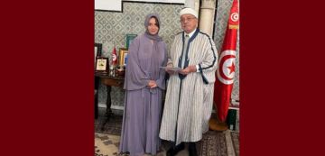 ديوان الافتاء: اوروبية تعلن اسلامها بمكتب هشام بن محمود ديوان الافتاء: اوروبية تعلن اسلامها بمكتب هشام بن محمود