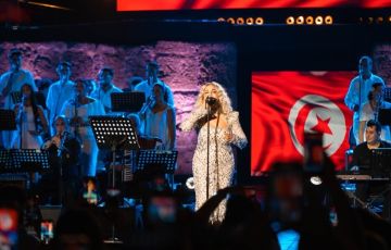 في عيد المرأة: صوفية صادق ترتحل بين المقامات وتشدو لتونس