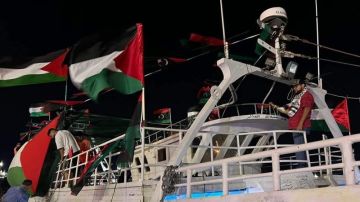 اللجنة الدولية لكسر الحصار عن غزة تعلن عن اطلاق 10 سفن أخرى من ميناء إيطالي اللجنة الدولية لكسر الحصار عن غزة تعلن عن اطلاق 10 سفن أخرى من ميناء إيطالي