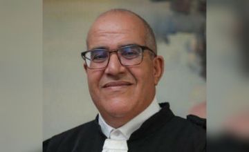 تونس.. عميد المحامين الجديد ينضم إلى الجبهة المطالبة بإلغاء المرسوم 54 المثير للجدل تونس.. عميد المحامين الجديد ينضم إلى الجبهة المطالبة بإلغاء المرسوم 54 المثير للجدل