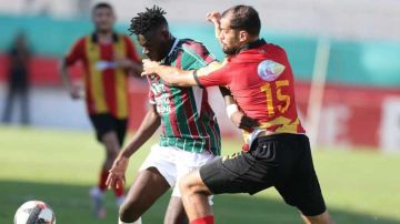 الملعب التونسي ـ الترجي الرياضي (1 ـ 0) ...«البقلاوة» تنفرد بالصدارة الملعب التونسي ـ الترجي الرياضي (1 ـ 0) ...«البقلاوة» تنفرد بالصدارة