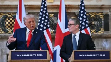 ترامب.. أختلف مع كير ستارمر بشأن الاعتراف بالدولة الفلسطينية ترامب.. أختلف مع كير ستارمر بشأن الاعتراف بالدولة الفلسطينية