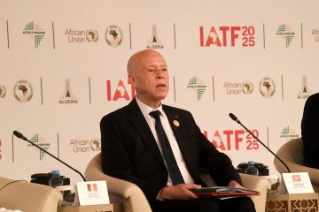 الرئيس التونسي: القوى الاستعمارية القديمة ما تزال تحاول فرض سيطرتها على إفريقيا بطرق مختلفة