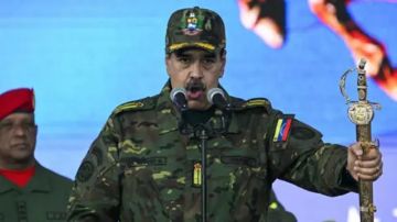 مادورو يعلن حالة الطوارئ ويدعو إلى التعبئة