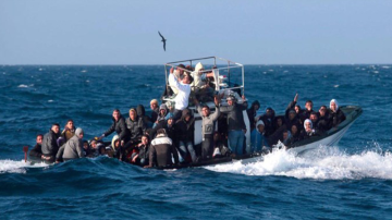 إثر تدهور أوضاعهم بالعامرة وجبنيانة .. فقدان 380 مهاجرا في تهافت على الحرقة