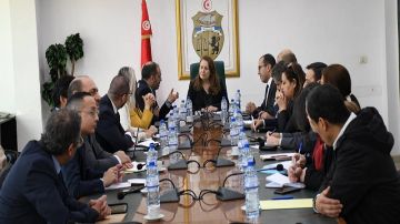 تعزيز التعاون مع البنك الإفريقي للتنمية في قطاعات الصناعة والطاقة والطاقات المتجددة والمناجم