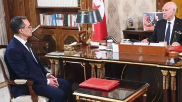 رئيس الدولة ...بعــض الممــارسات في تــوزيع مـادة الأمونيتر ترتقي إلى مستوى الجريمة رئيس الدولة ...بعــض الممــارسات في تــوزيع مـادة الأمونيتر ترتقي إلى مستوى الجريمة