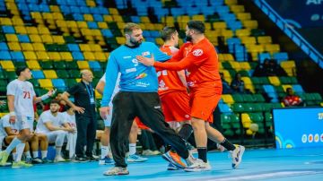 كأس أمم  افريقا لكرة اليد.. تونس تتصدر مجموعتها وتلاقي الجزائر في نصف النهائي