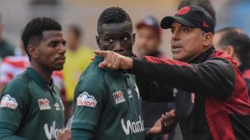 أخبار النجم الساحلي ...انقسامات حول المكشر