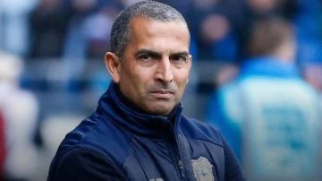 تعيين المدرب صبري اللموشي على رأس المنتخب الوطني