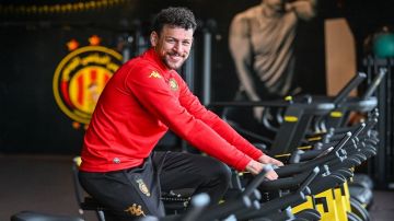 بعد تعرضه لنزلة برد حادة...المساكني يستأنف التمارين