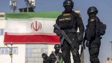 إيران تدفع بألف مسيرة استراتيجية.. وأمريكا تهدد .. .طبول الحرب تقرع إيران تدفع بألف مسيرة استراتيجية.. وأمريكا تهدد .. .طبول الحرب تقرع