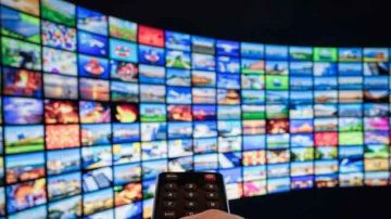 حفلات الريفيون في قنواتنا التلفزية .. سبـاق نحـو الميوعة والتفاهة