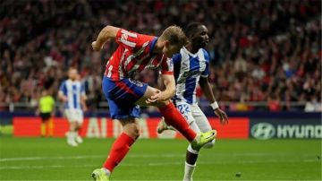 لاليغا الاسبانية.. أتليتكو مدريد يحقق فوزًا مثيرًا على ألافيس 