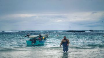 طبلبة: إنقلاب مركب وفقدان أربعة بحارة 