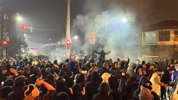 فيما ترامب يدرس توجيه ضربة لطهران .. إيران تتوعد بقصف كيان الاحتلال