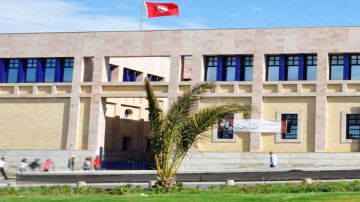 النقابة ترفض وتندد ... وزارة الشــــــؤون الثقافية تخلي مقرها وتشتــت إداراتهــا