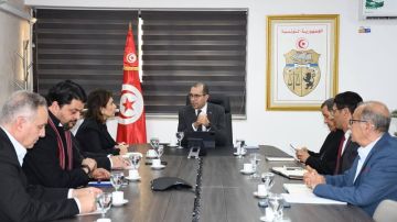 جلسة عمل حول تأمين التزود بالمحروقات