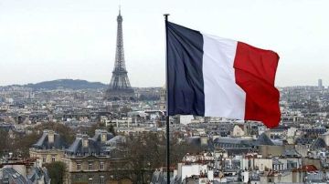 رئيس وزراء فرنسا: العملية الأمريكية في فنزويلا مخالفة للقانون