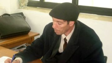 الصحفي عز الدين الزبيدي في ذمة الله الصحفي عز الدين الزبيدي في ذمة الله