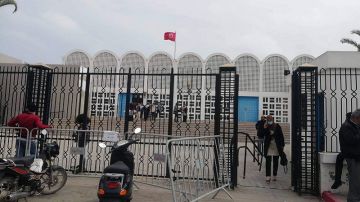 المهدية: تأخير جلسات المحاكم إلى موعد لاحق