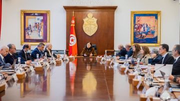 تسريع الخدمات الادارية و جملة من مشاريع القوانين والاوامر محور اجتماع مجلس الوزراء