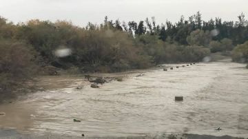 جندوبة.. انقطاع الطريق بين وادي مليز و منطقة الدخايلية بسبب فيضان وادي الرغاي جندوبة.. انقطاع الطريق بين وادي مليز و منطقة الدخايلية بسبب فيضان وادي الرغاي