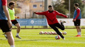 فريق FC Sion السويسري يتربص بطبرقة