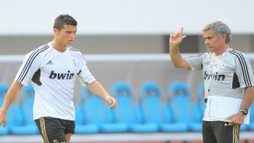 مودريتش.. مورينيو تسبب في بكاء رونالدو بحجرة ملابس ريال مدريد