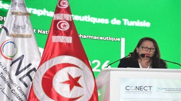 وزيرة الصناعة تفتتح النسخة الأولى للأيام العلمية للصناعات شبه الصيدلية 