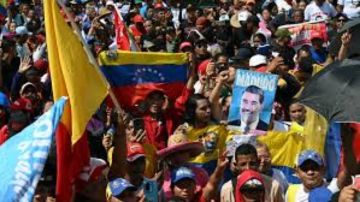 من بينهم أجانب.. فنزويلا تعلن الإفراج عن عدد كبير من السجناء