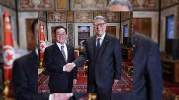 التعـاون الثنائي بين تونس وكـــوريا محور لقاء رئيس البرلمان بوفد برلماني التعـاون الثنائي بين تونس وكـــوريا محور لقاء رئيس البرلمان بوفد برلماني