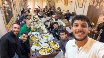 أخبار النادي الصفاقسي ...عودة جماعية وحركة رائعة من معلول أخبار النادي الصفاقسي ...عودة جماعية وحركة رائعة من معلول