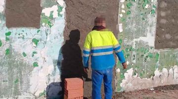 كتبت عنه الشروق : بلدية المحرس تؤمن مصنع أدوية مهجور وتغلق منافذه كتبت عنه الشروق : بلدية المحرس تؤمن مصنع أدوية مهجور وتغلق منافذه