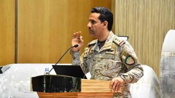 السعودية: اعتراض صاروخ أطلقه الحوثيون تجاه خميس مشيط