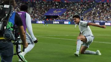 دوري الأمم الأوروبية.. قمة فرنسا وايطاليا تنتهي بالتعادل دوري الأمم الأوروبية.. قمة فرنسا وايطاليا تنتهي بالتعادل