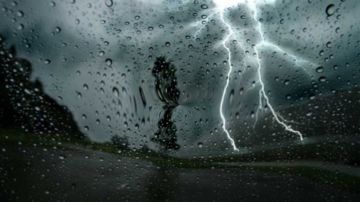 اليوم: أمطار مؤقتا رعدية مع تساقط البرد بهذه المناطق اليوم: أمطار مؤقتا رعدية مع تساقط البرد بهذه المناطق