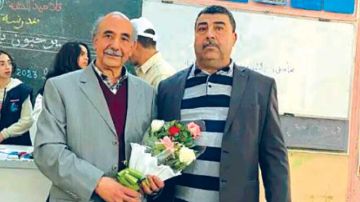 مرب في البال: نبيل الشعري (صفاقس) : الفنان .. نحات العقول وزارع البذور مرب في البال: نبيل الشعري (صفاقس) : الفنان .. نحات العقول وزارع البذور