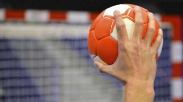 المدرب الأول لا يأتي إلا في  المناسبات  والسعيدي  يزحف  نحو المنصب بدعم الهلالي  .. ... فوضى في منتخب كرة اليد