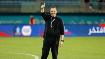 الدوري الجزائري: نبيل معلول يحسم مستقبله مع شباب بلوزداد