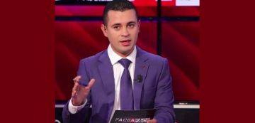 رسالة عبير موسي بمناسبة مرور 3 سنوات على اعتقالها، كما قرأها الد. شقير (فيديو) رسالة عبير موسي بمناسبة مرور 3 سنوات على اعتقالها، كما قرأها الد. شقير (فيديو)