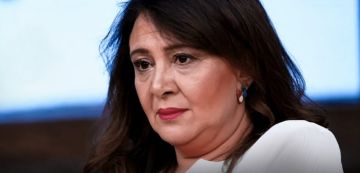 الفنانة ليلى الشابي تدعو إلى المشاركة بكثافة في مسيرة 17 أكتوبر 2026 (فيديو) الفنانة ليلى الشابي تدعو إلى المشاركة بكثافة في مسيرة 17 أكتوبر 2026 (فيديو)