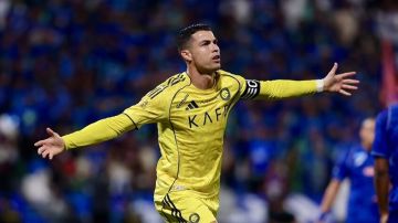 كريستيانو رونالدو يثير الجدل: أنا اللاعب الأكثر تكاملا في تاريخ كرة القدم كريستيانو رونالدو يثير الجدل: أنا اللاعب الأكثر تكاملا في تاريخ كرة القدم