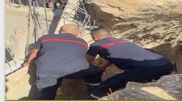 توزر: انقاذ شاب من تحت الرمال