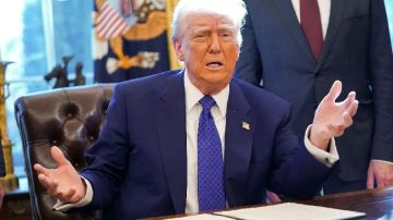 ترامب يتوعد إيران في حال ثبوت تورطها بحادثة فلاي دبي ترامب يتوعد إيران في حال ثبوت تورطها بحادثة فلاي دبي