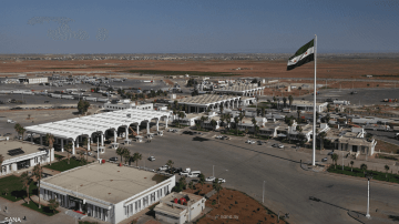 سوريا تغلق معبر نصيب مع الأردن بعد غارات جوية سوريا تغلق معبر نصيب مع الأردن بعد غارات جوية